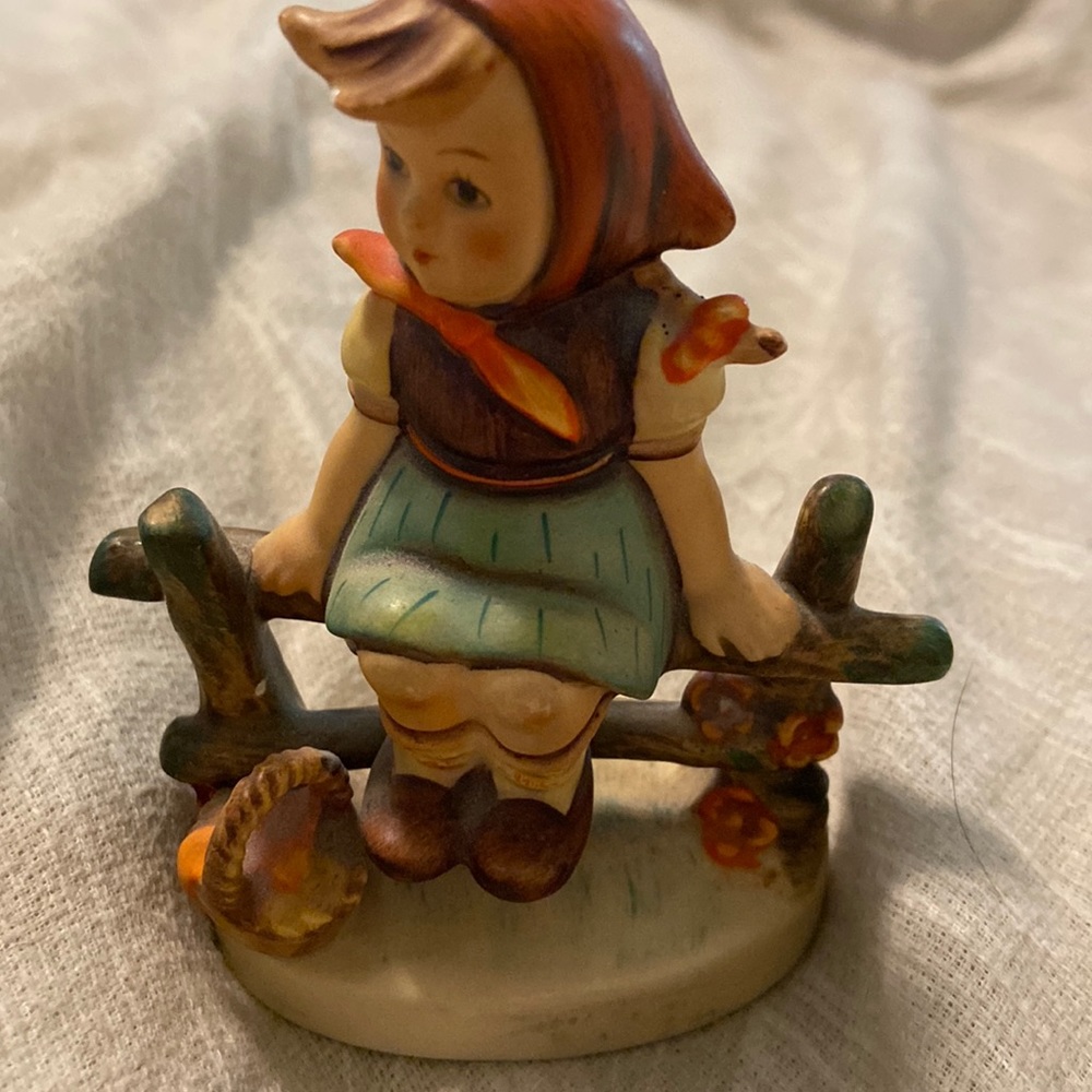 Goebel Hummel Figurine just resting.